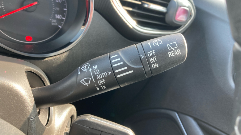 Vauxhall Crossland 1.2 Elite Nav 5dr Petrol Hatchback